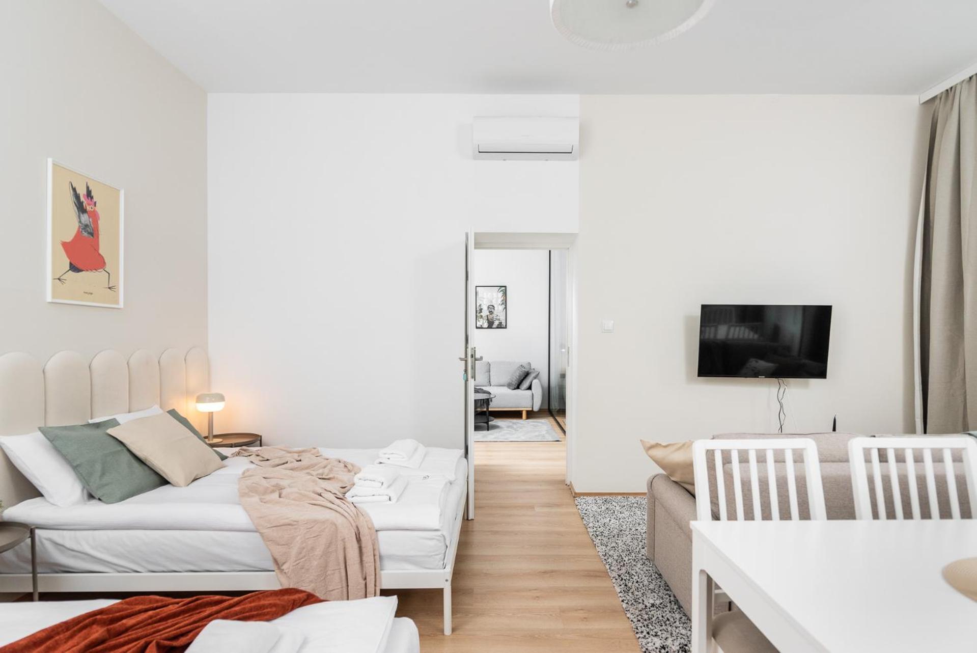 Modern Centrally Located Apartments - By Upstairs Cracovie Extérieur photo