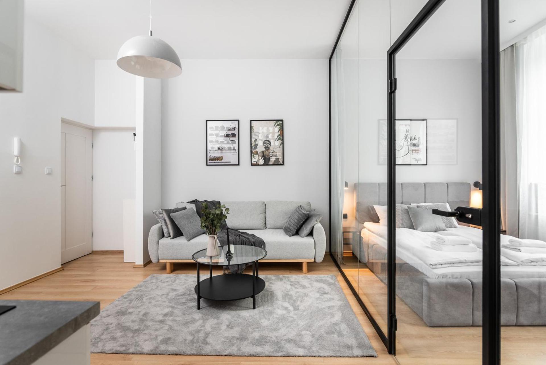 Modern Centrally Located Apartments - By Upstairs Cracovie Extérieur photo